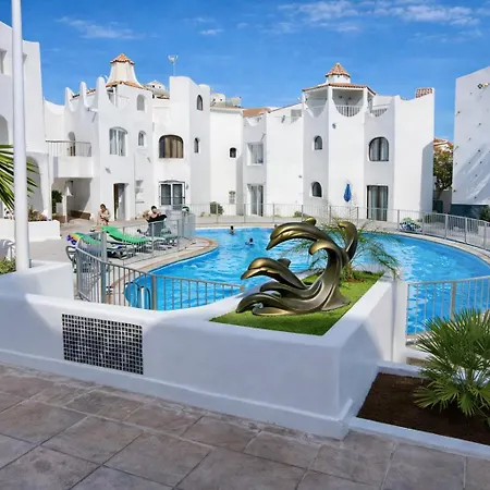 Party Coast For Young Travelers Apartament