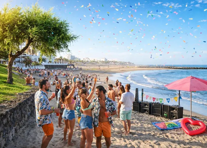 Апартаменты Party Coast For Young Travelers Плая-де-лас-Америкас