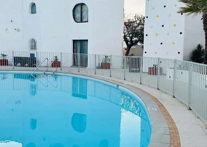 Party Coast For Young Travelers Apartmán